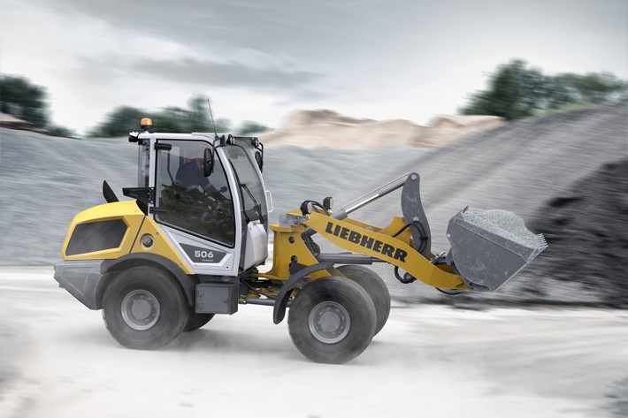 /storage/2022/01/liebherr-presents-new-compact-loader-series-with-the-new-l-504-compact-model_61e40f912dbb1.jpg