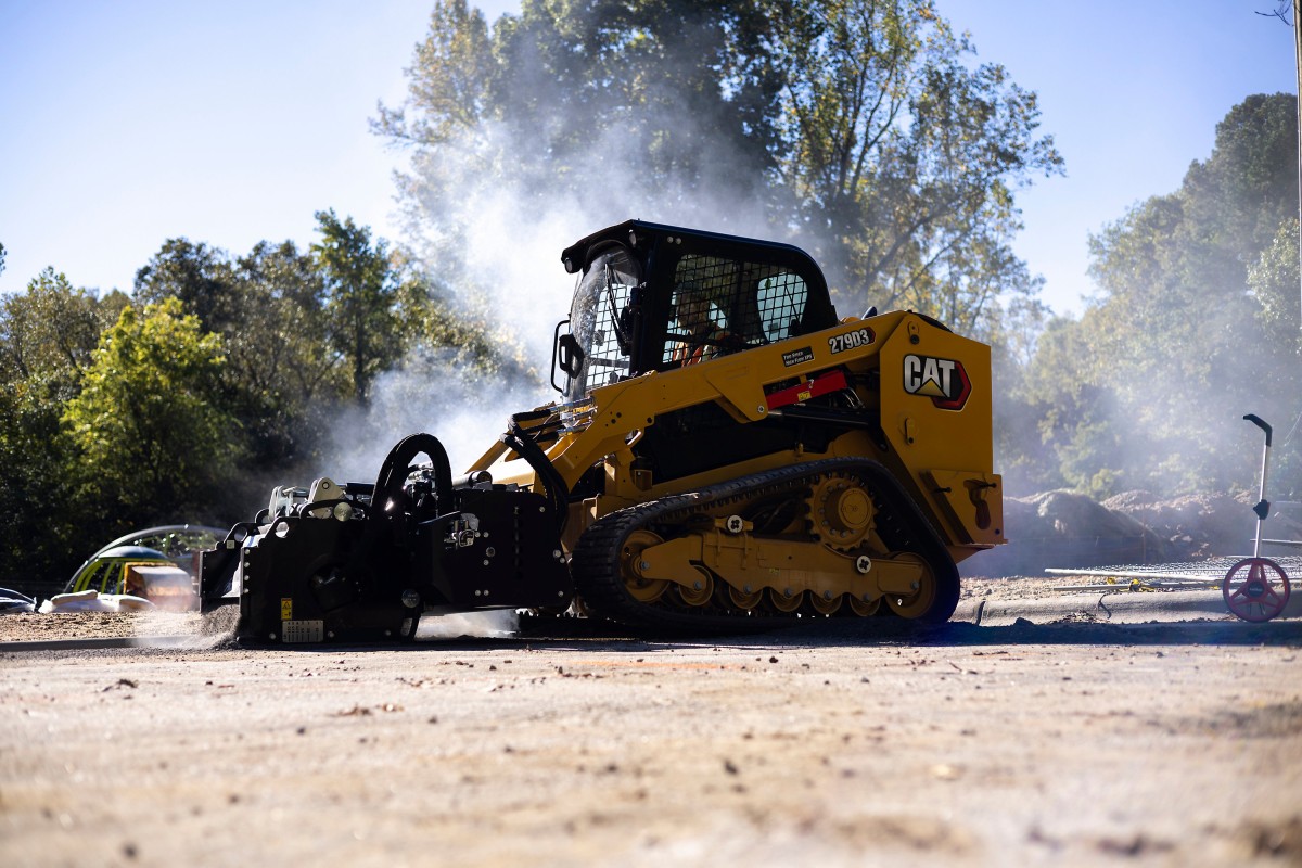 Smart creep for Cat D3 Series Skid Steer Loaders and Compact Track Loaders