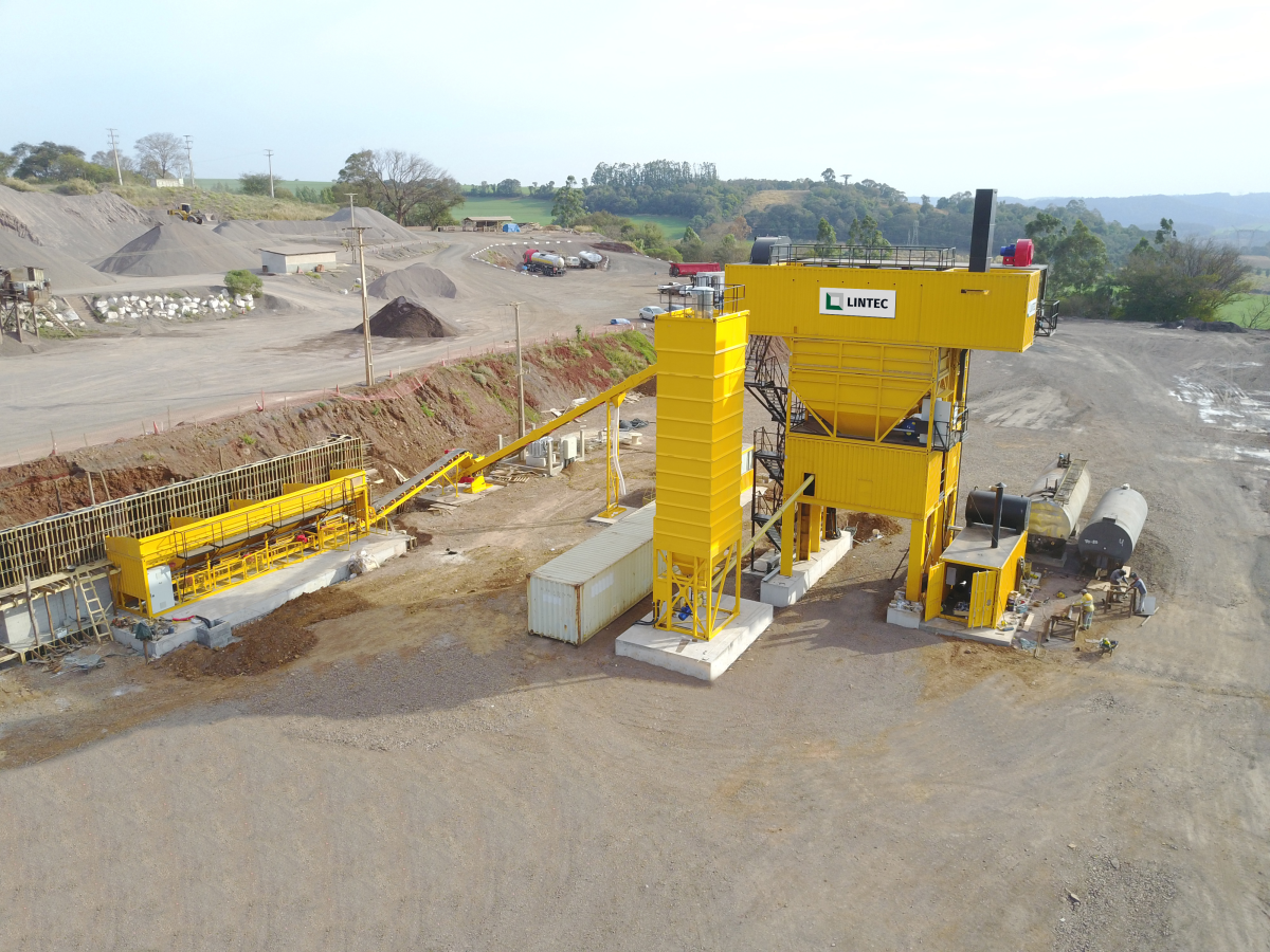 /storage/2022/03/brazilian-contractors-first-ever-lintec-asphalt-plant-helps-local-tourists-go-chasing-waterfalls_623f0c5401fcb.png