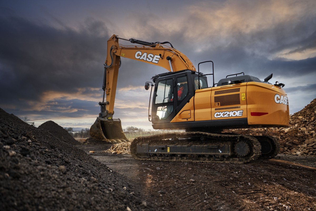 /storage/2022/03/case-announces-new-e-series-crawler-excavator-range_62234e068bcfe.jpg