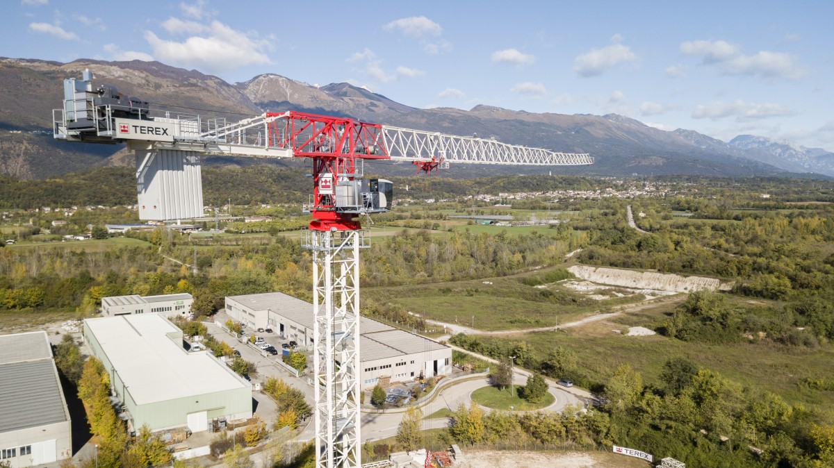 CTT 472-20 terex tower cranes for Select Plant Hire Ltd.