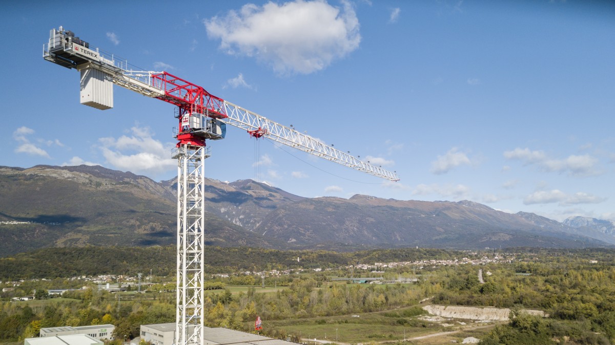 /storage/2022/06/ctt-472-20-terex-tower-cranes-for-select-plant-hire-ltd_629e059ee4a04.jpg