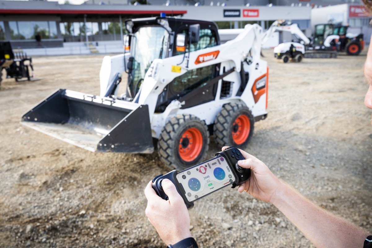 /storage/2022/06/exciting-previews-of-new-tech-at-bobcat-demo-days-2022_62ab0f46a6f6e.jpg