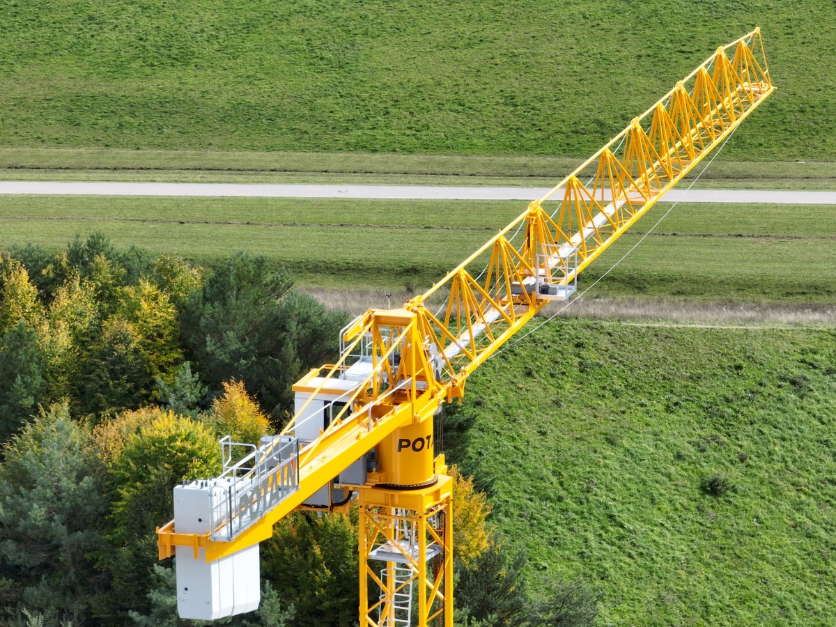 Manitowoc unveils Potain MDT 159 topless tower crane