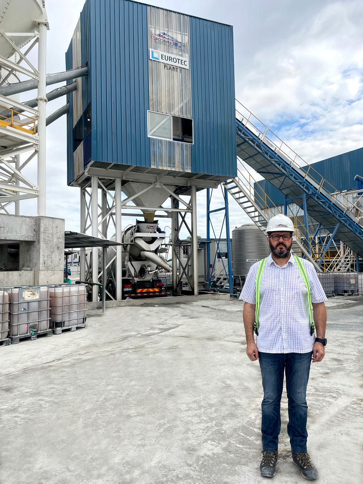 /storage/2023/03/multiple-eurotec-concrete-batching-and-cooling-plants-support-accionas-largest-ever-philippine-project_641472653f9f2.jpg