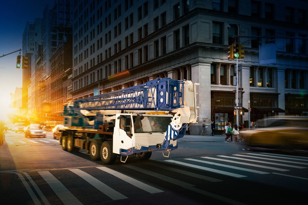 Tadano introduces two new truck cranes in USA and Canada