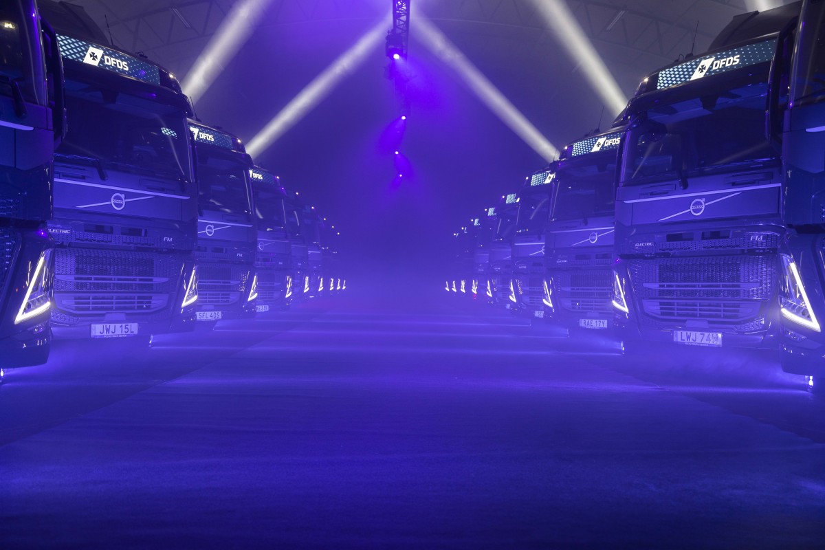Volvo Trucks consegna 20 veicoli elettrici alla svedese DFDS