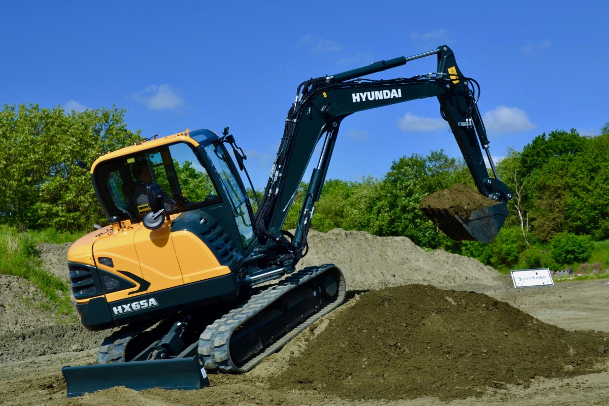 HD Hyundai CEE lancia gli escavatori HW65A e HX65A