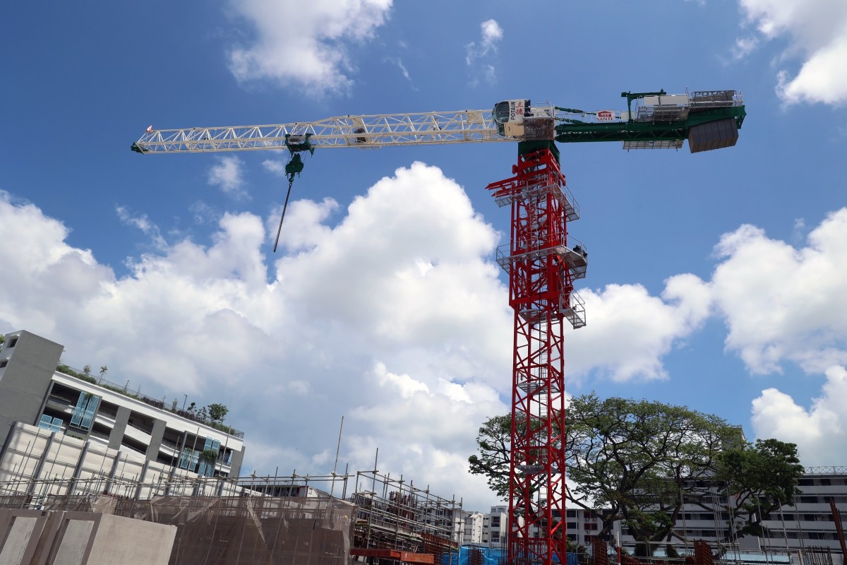 Potain MCT 565 A crane debuts in Singapore