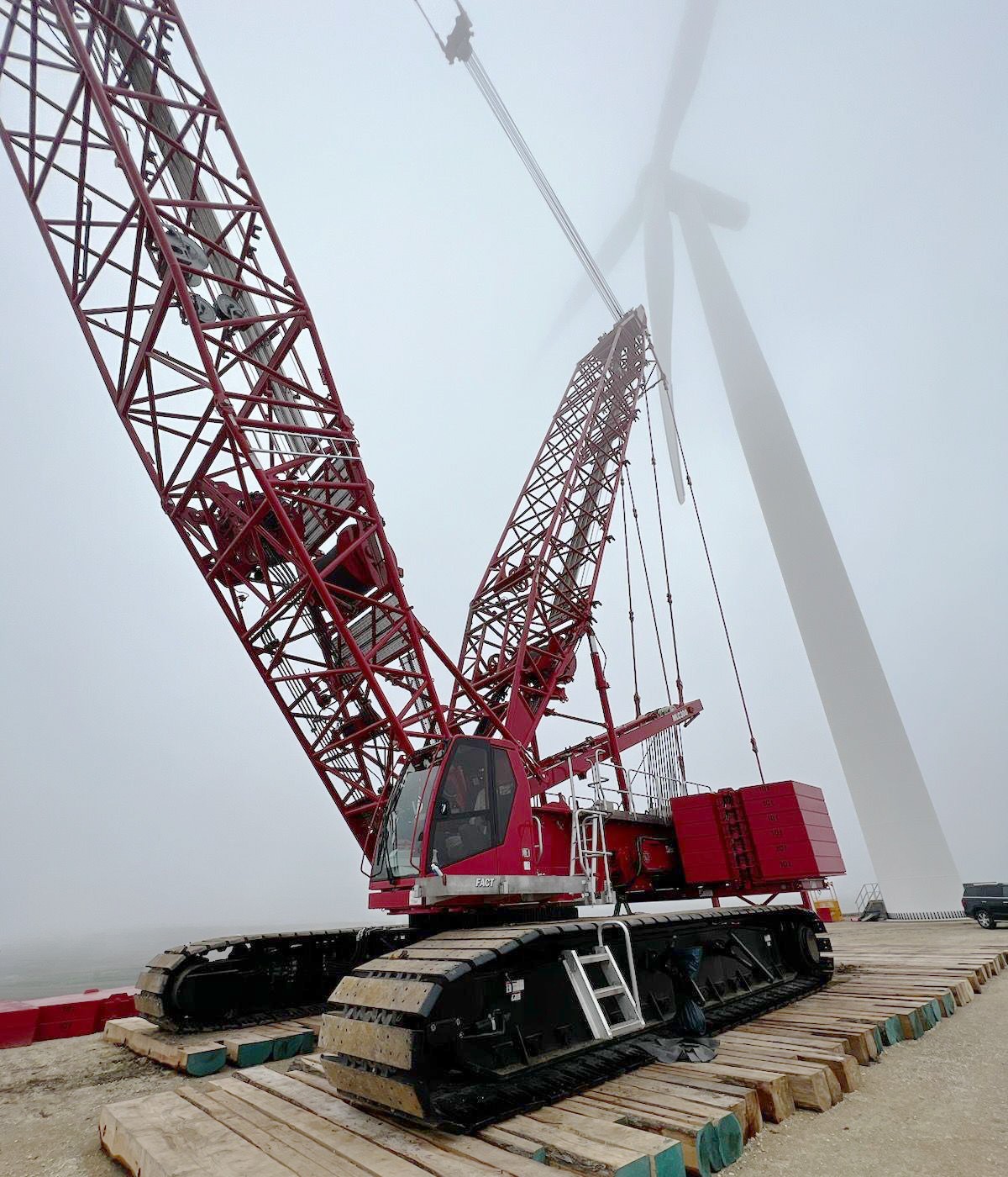 Additional MLC300 with VPC-MAX boosts Wilkerson Crane Rental’s capacity for the largest tasks