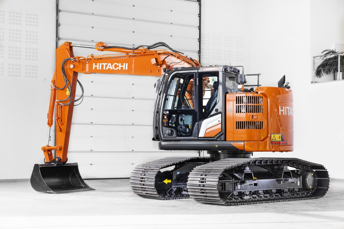 Hitachi presents new ZX135USL-7 forestry excavator