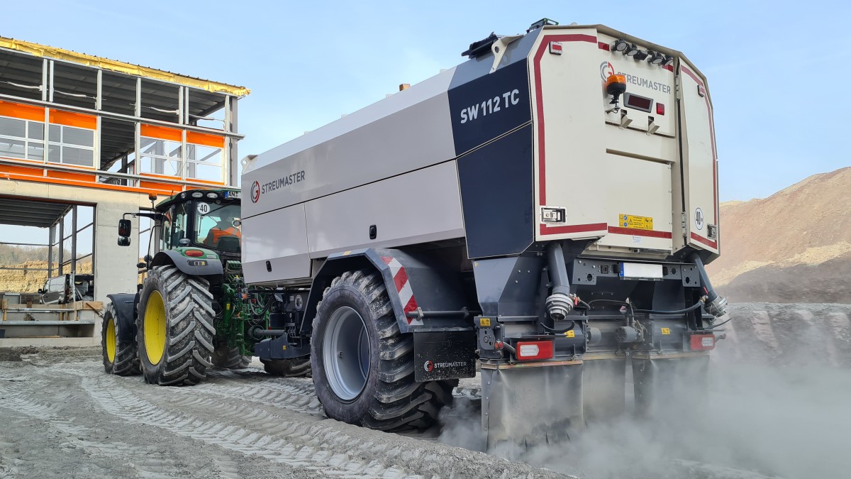 Streumaster: New generation of binding agent spreaders