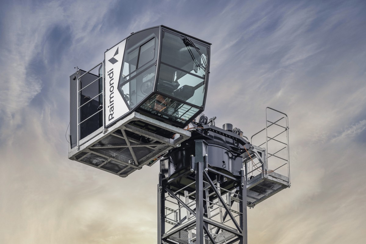 Raimondi Cranes esporrà la cabina Lumina al GIS 2023