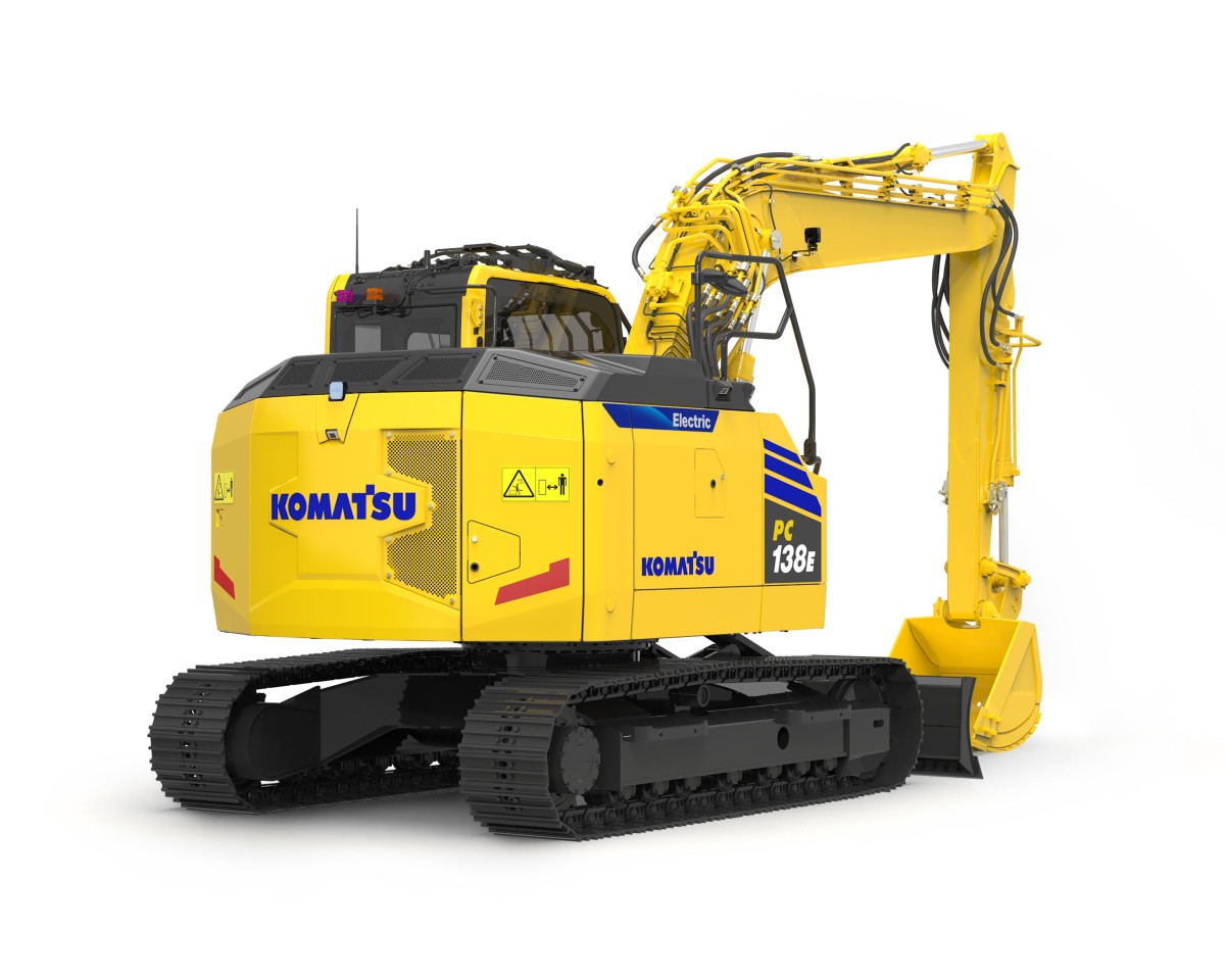 Komatsu lancia il nuovo escavatore elettrico PC138E-11