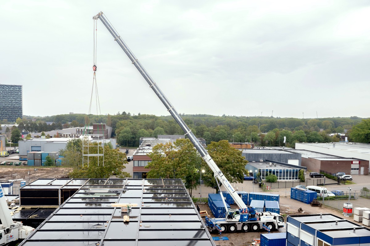 Dutch prefab specialist buys first Grove crane and immediately sets it to work