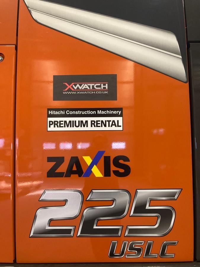 /storage/2024/04/hitachi-presents-pioneering-safety-technology-on-zaxis-7-excavator-at-intermat_6613e84b690ce.jpg