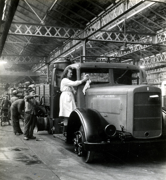 I 100 anni di Renault Trucks nel quartier generale di Lione