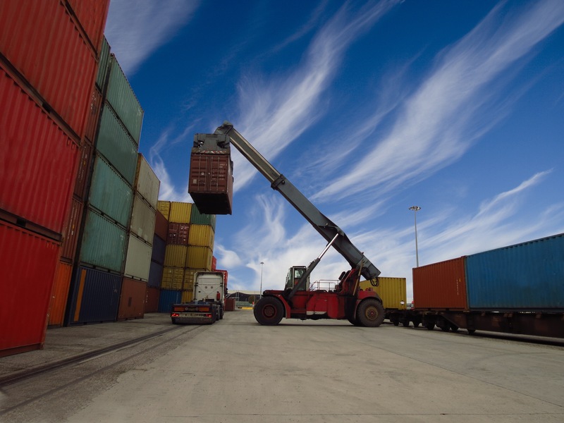BKT per la logistica e la movimentazione portuale 