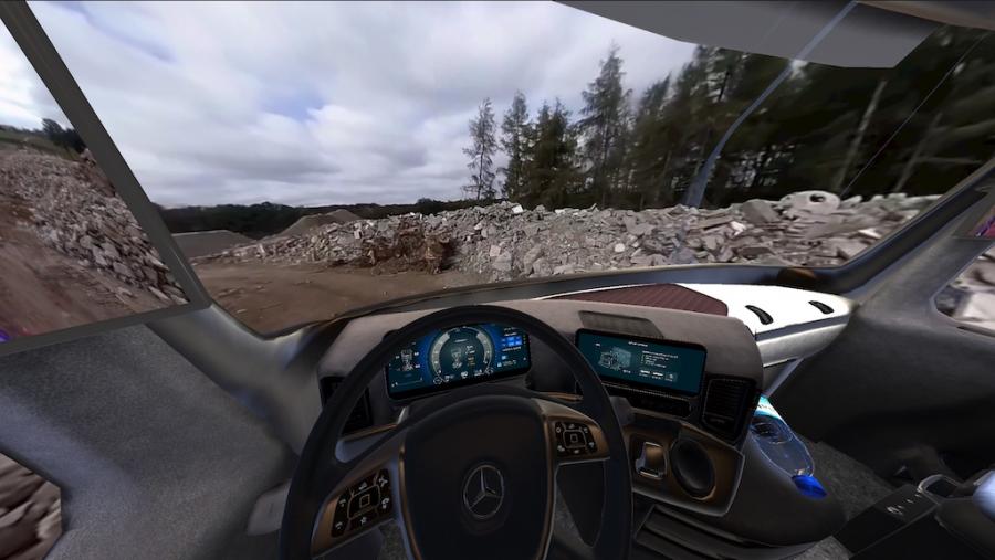 Daimler Trucks si affida ai test con un simulatore di veicoli mobile

