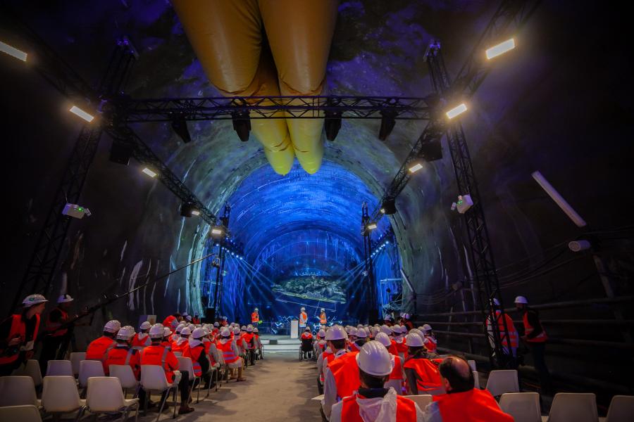 Torino-Lione: la fresa Federica completa i primi 9 km del tunnel