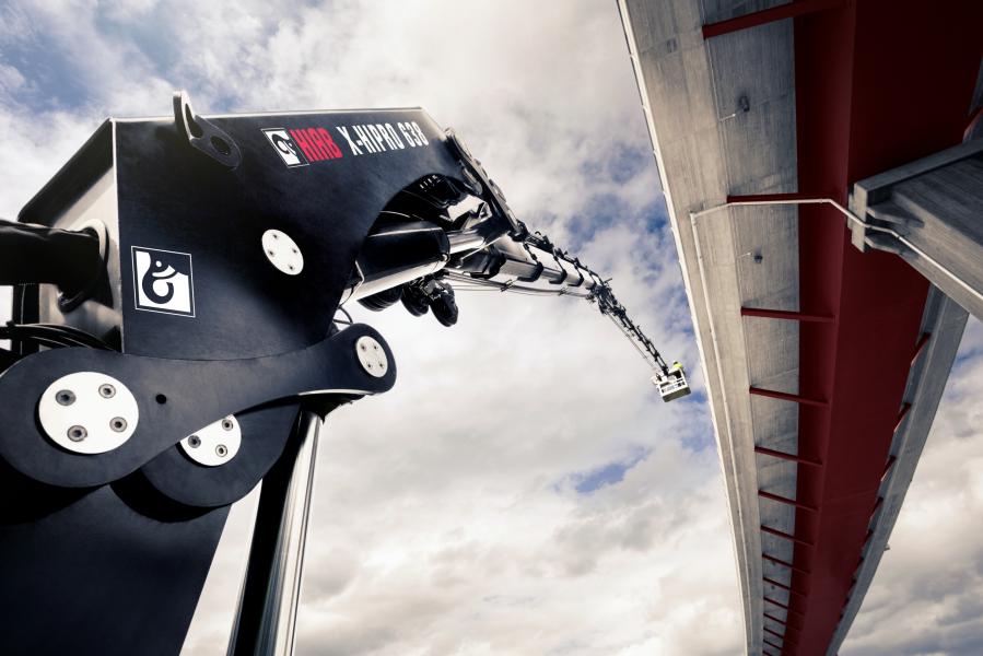 Hiab strengthens its global leadership ambition in cranes by acquiring Effer S.p.A from the CTE Group