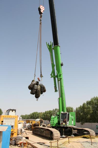 A large 120 ton telescopic crawler crane for small tunnels in Dubai 