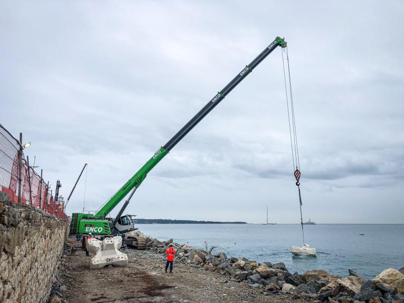 Two Sennebogen telescopic crawler cranes on the French Riviera