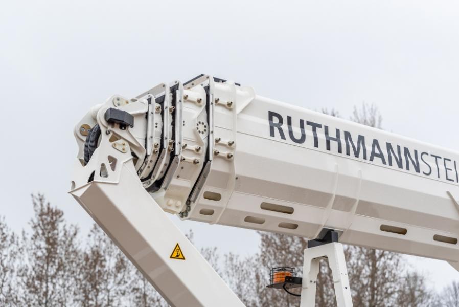 The new Ruthmann 30 m Steiger T 300 XS 